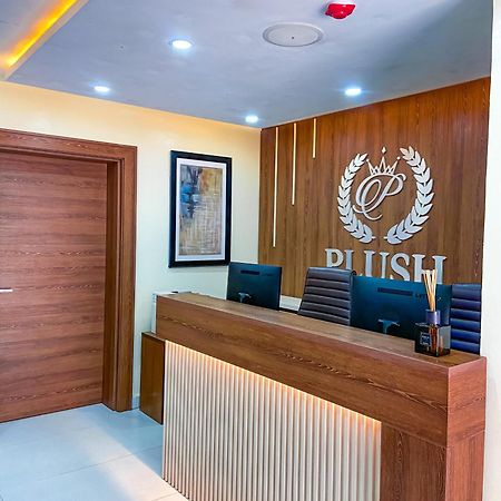 Plush Hotel,אבוג'ה מראה חיצוני תמונה