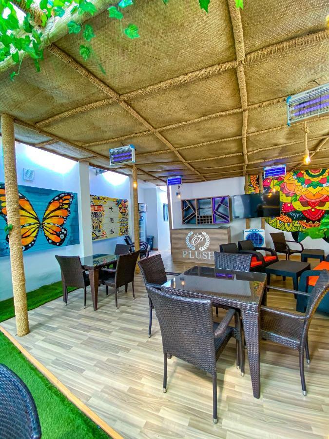 Plush Hotel,אבוג'ה מראה חיצוני תמונה